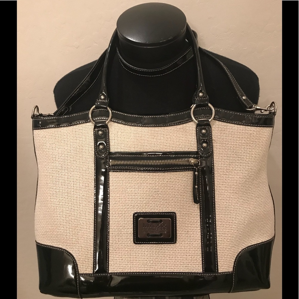 NEW MAXX NY SIGNATURE TOTE